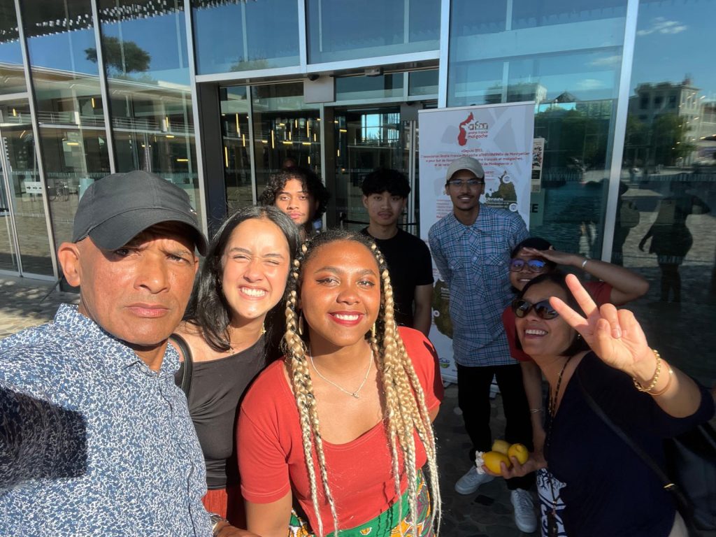 924c1f58-5544-490a-ac50-f1099e8ea3ab