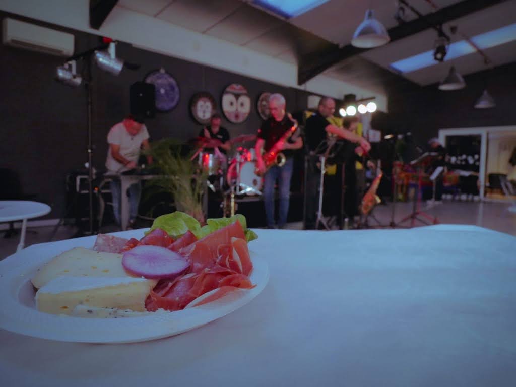 E1AE0009-438E-4491-BC09-DE2EBB0F55E9_1_105_c